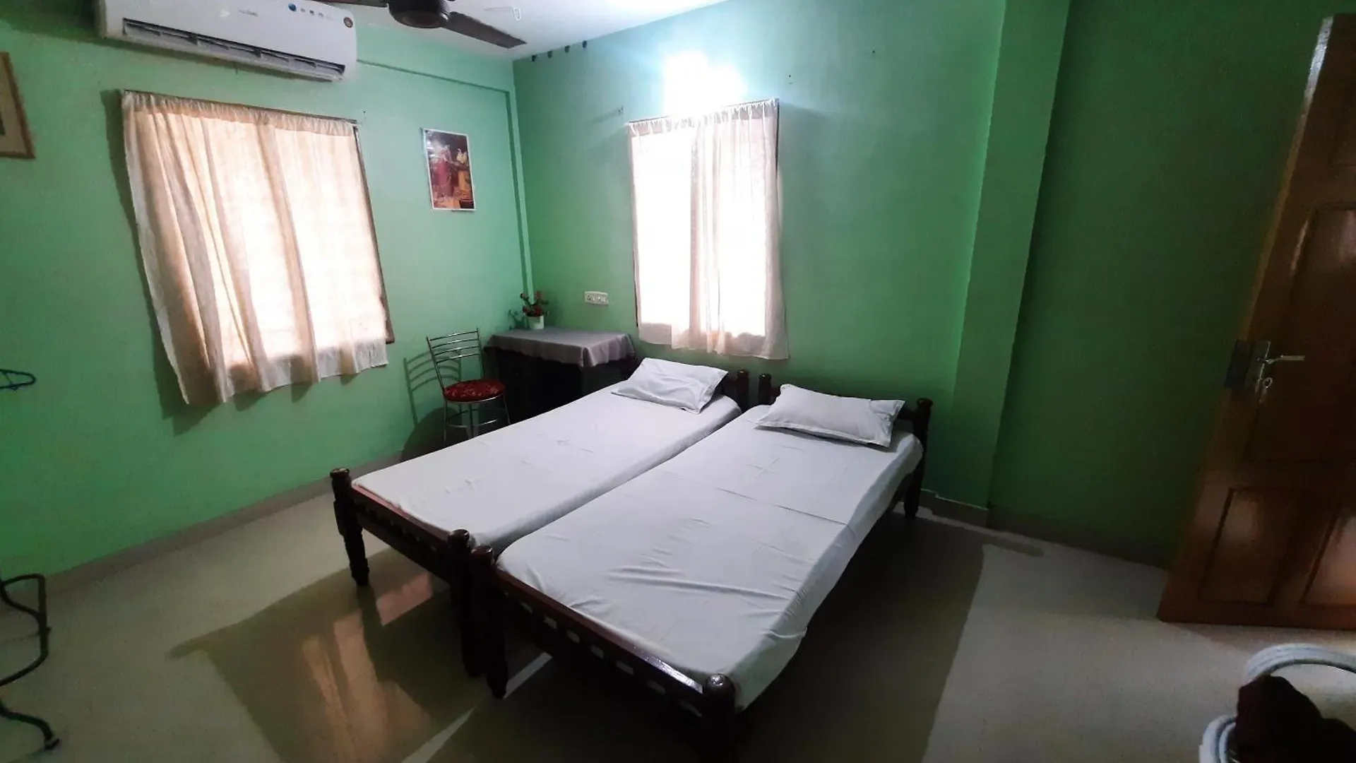 Wright Villa Kochi 0*,  India